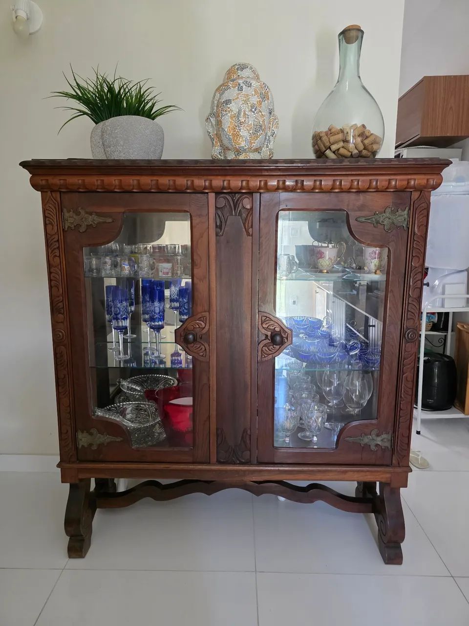 Conjunto Mesa de Jantar, Buffet e Cristaleira - Com Selo - Foto 3
