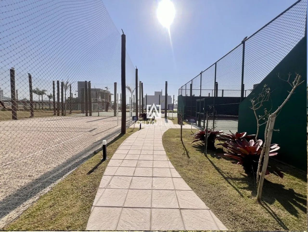 Terreno plano no Deltaville com 150m² e fundo para o lago - Foto 3