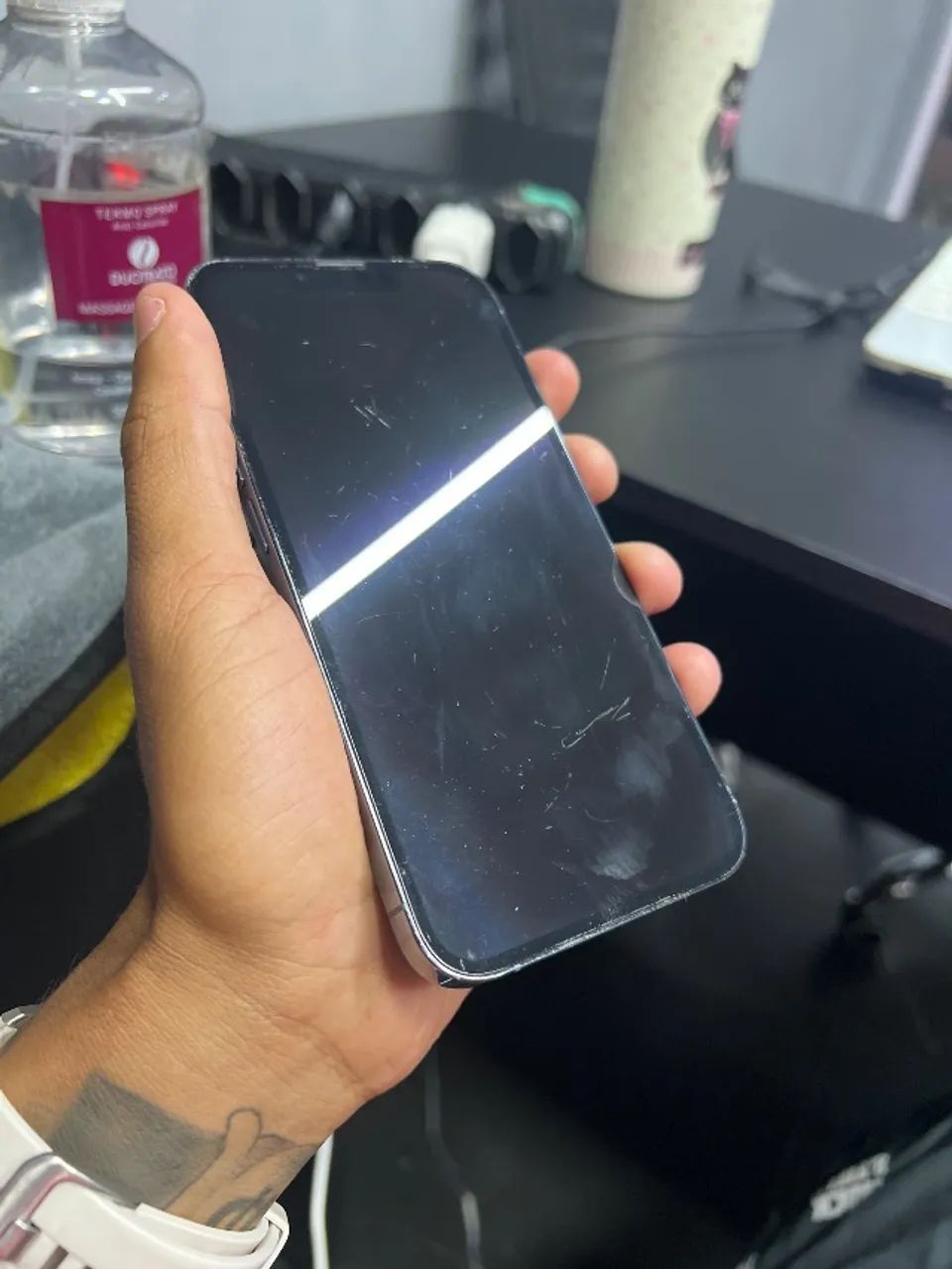 IPhone semi novo