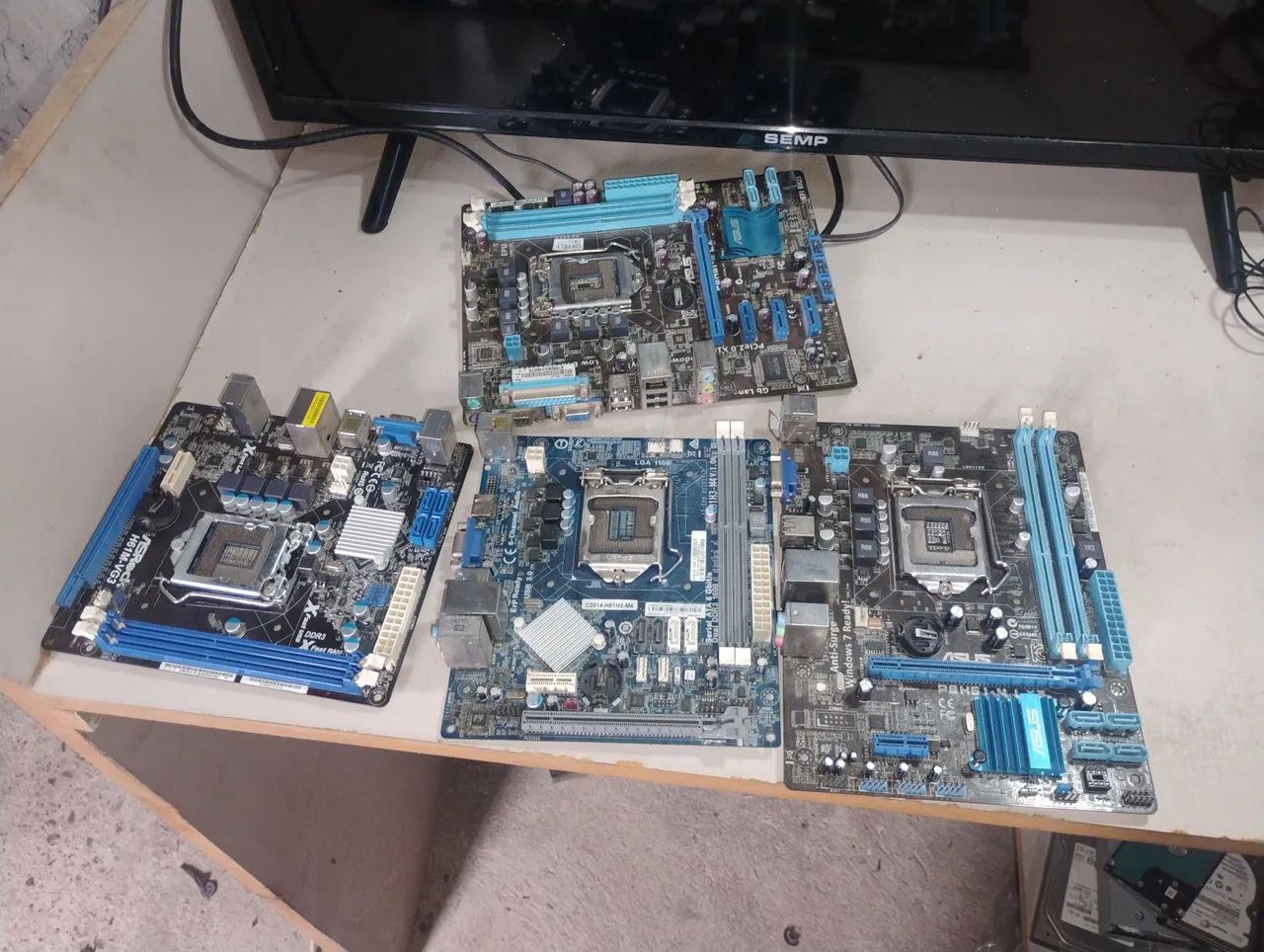 Placa Mãe AsRock H61M-VG3 - Foto 4