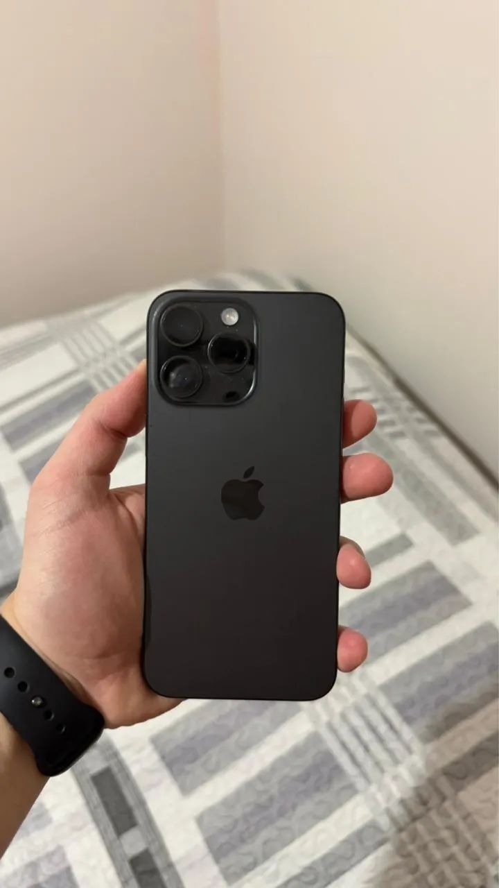 iPhone 15 pro max  - Foto 2