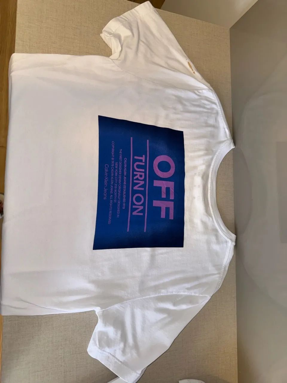 camiseta Calvin Klein Nova  - Foto 4