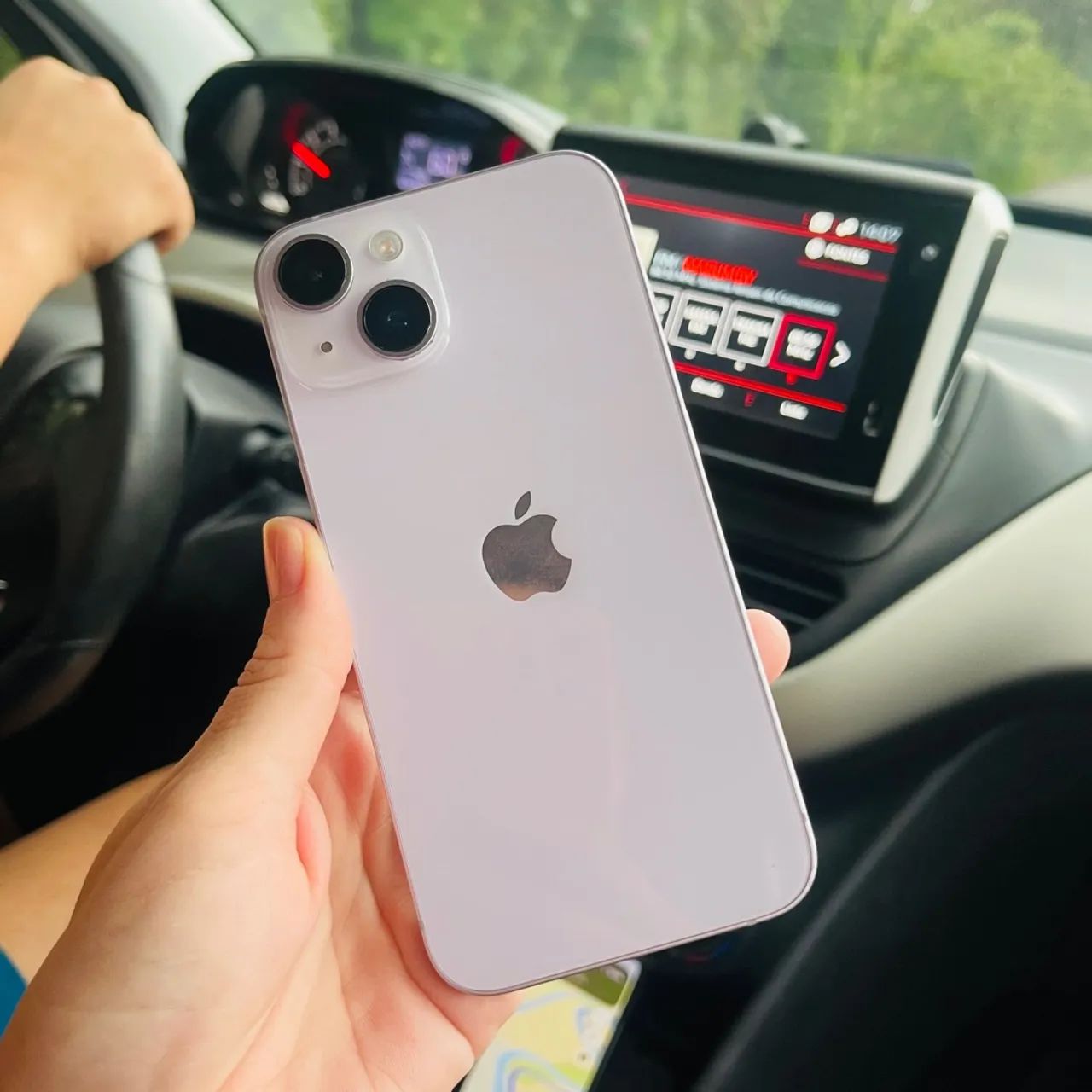 iPhone 14