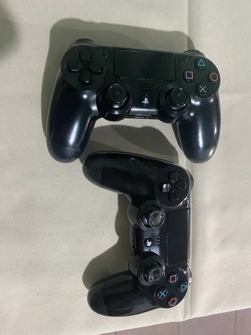 3 Controle ps4 com defeito