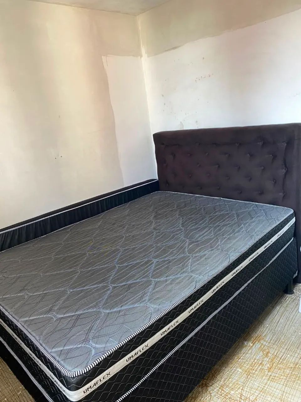 Vendo Cama Box (Box + Colchão) , Marca Umaflex e Cabeceira. - Foto 3