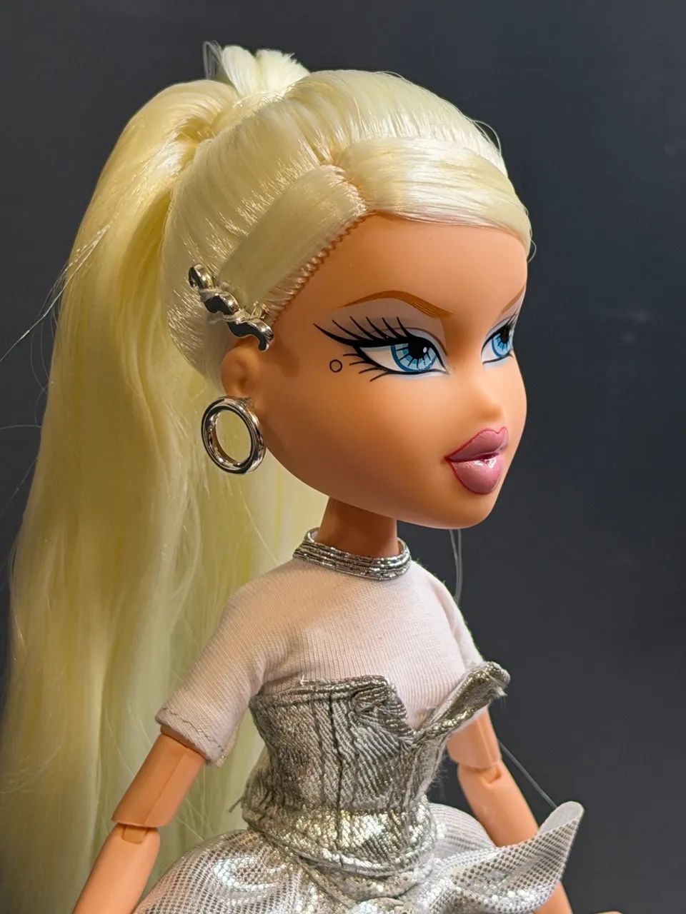 BRATZ CHARMZ CLOE - Foto 3