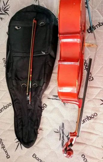 Violoncelo 1/4, ajustado. Oportunidade.