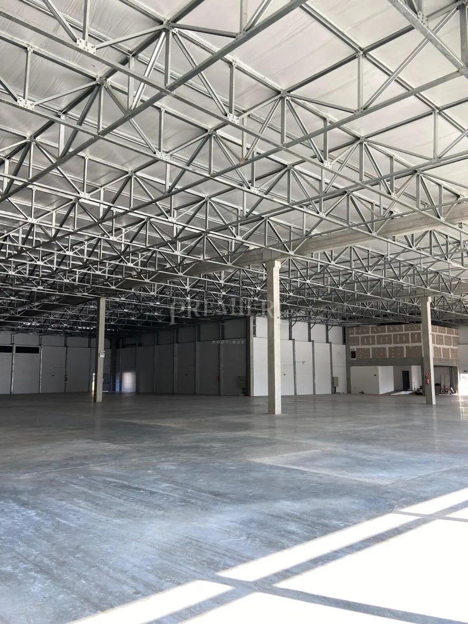 OPEN MALL XAXIM | ESPAÇO COMERCIAL PARA LOCAÇÃO