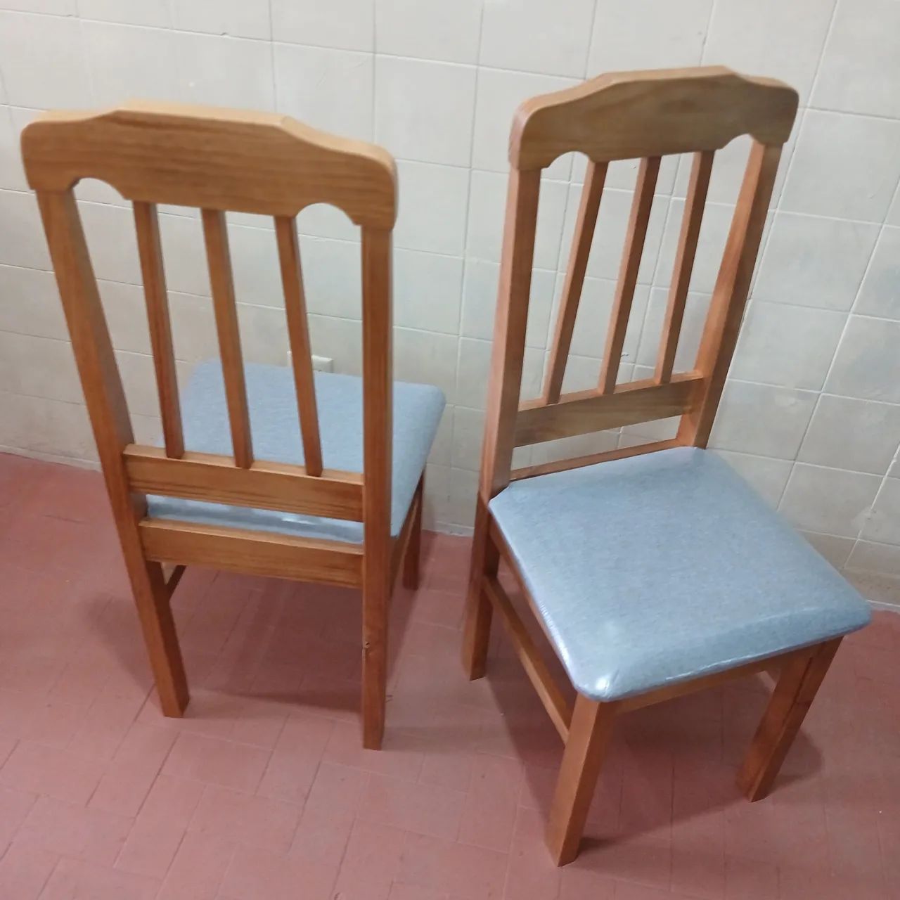 Cadeiras estofadas  - Foto 3