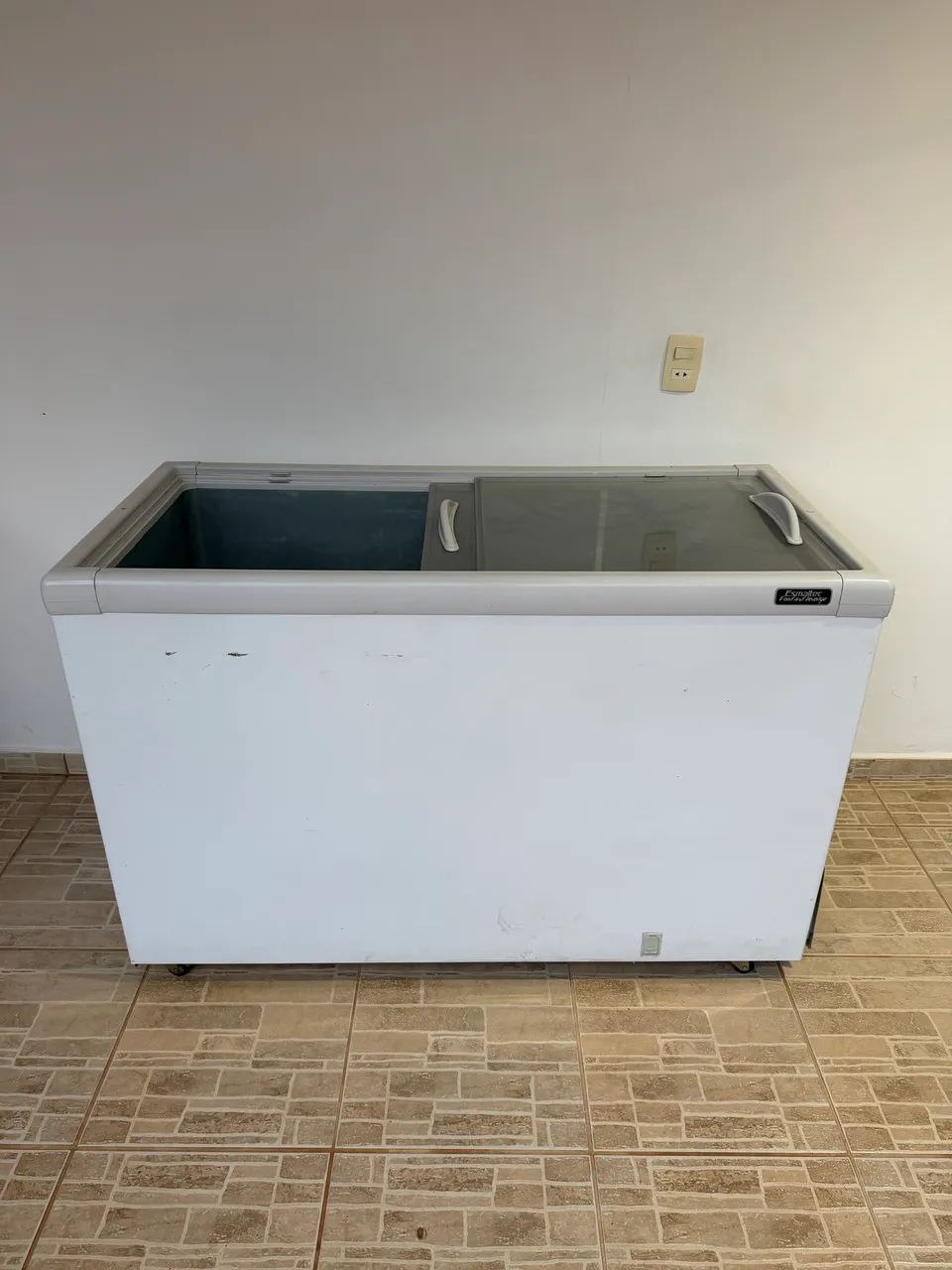 2 freezer expositor 400L - excelente estado