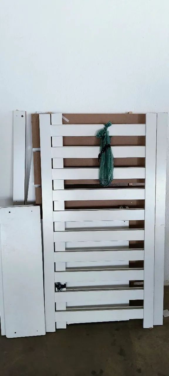 Berço que vira cama 