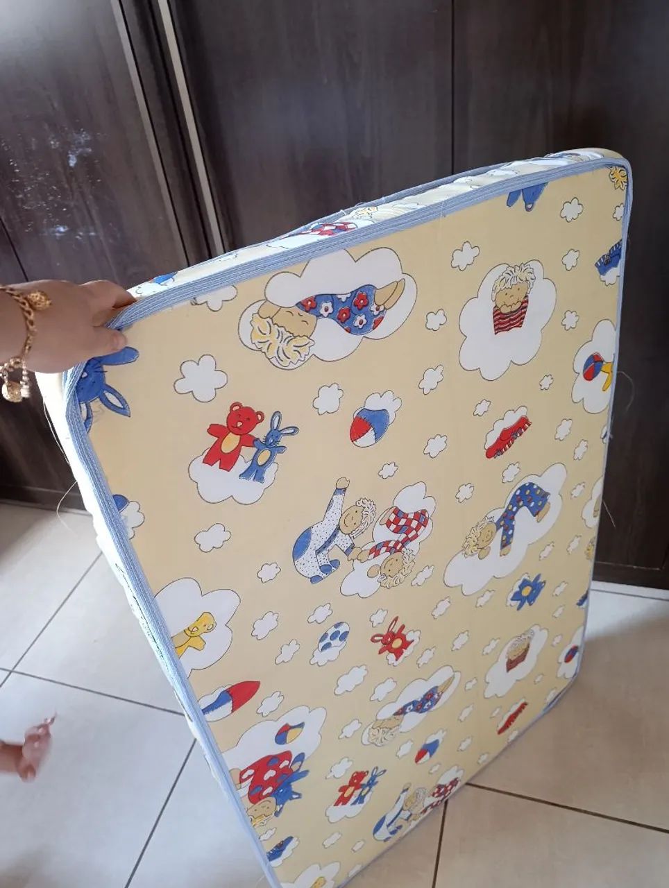 Vendo chiqueirinho com colchão 
