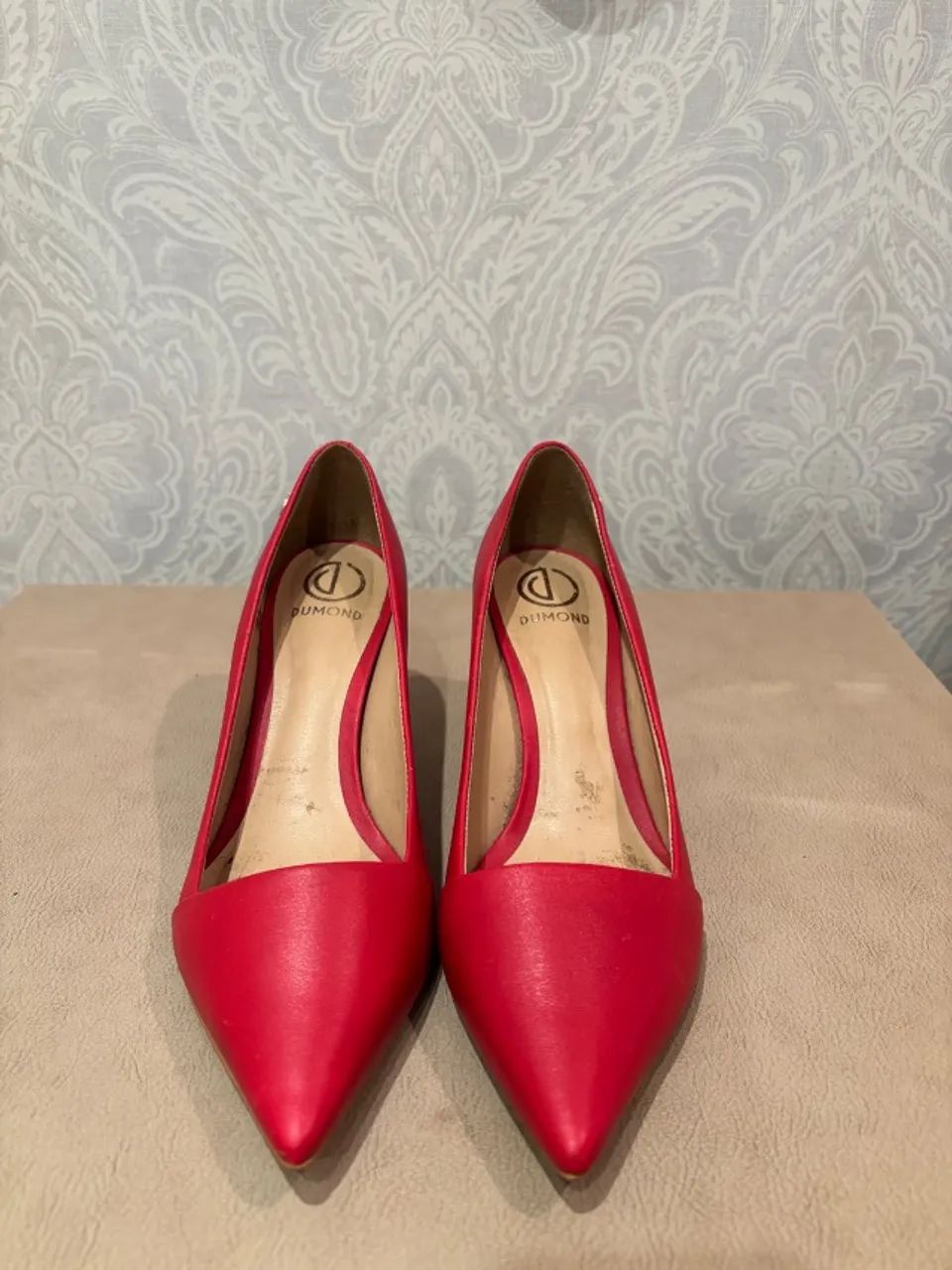 Elegância em vermelho 