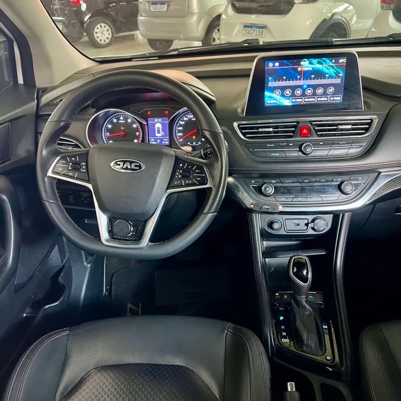 JAC T50 1.6 16V 5p Aut., foto 5 de 10