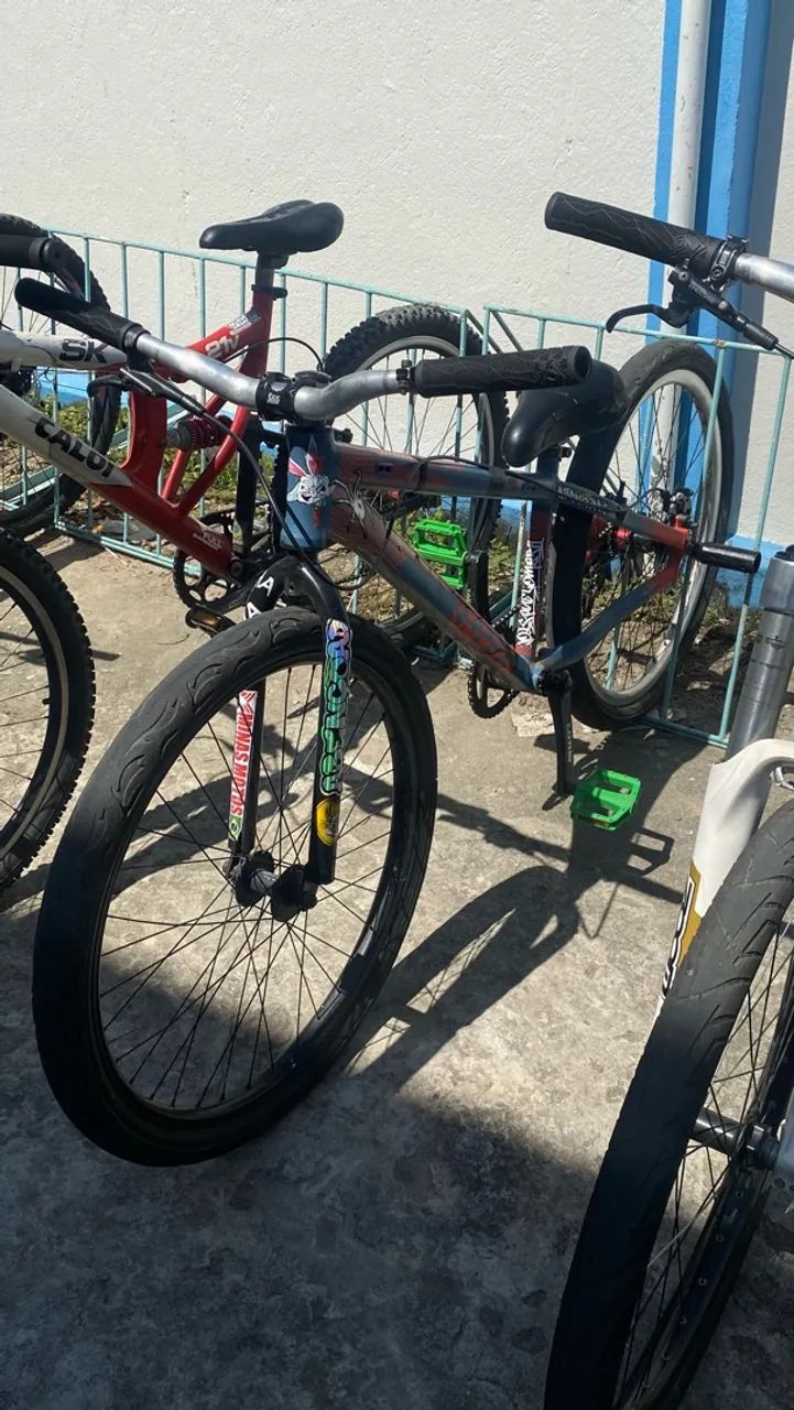 Bike aro 26 montada  - Foto 4