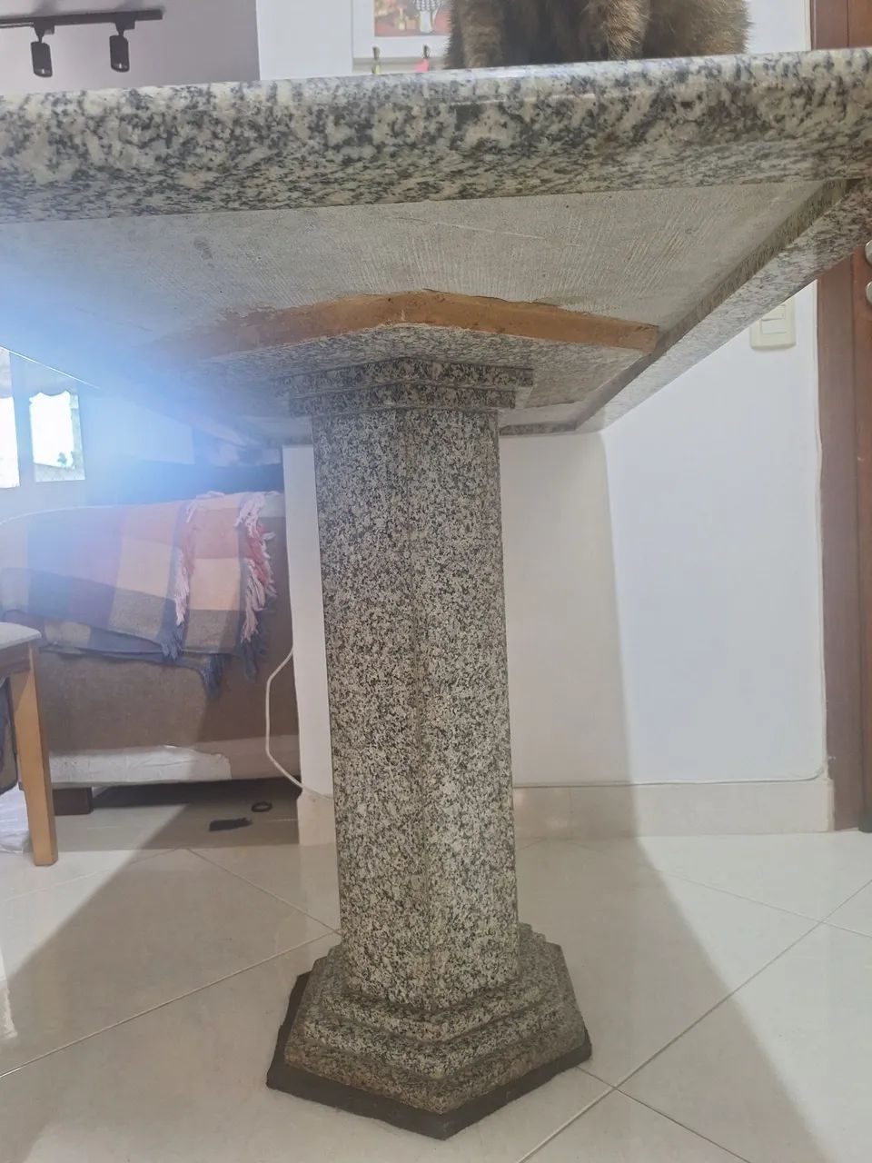Mesa de jantar em granito 1,20m x 0,70m (sem cadeiras) - Foto 4