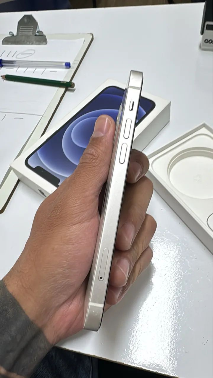 iPhone 12  - Foto 4