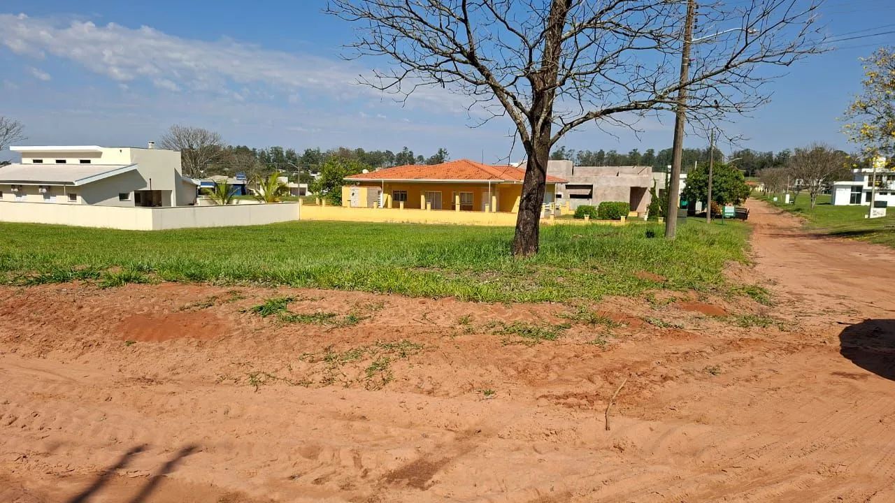 TERRENO EM RISOT