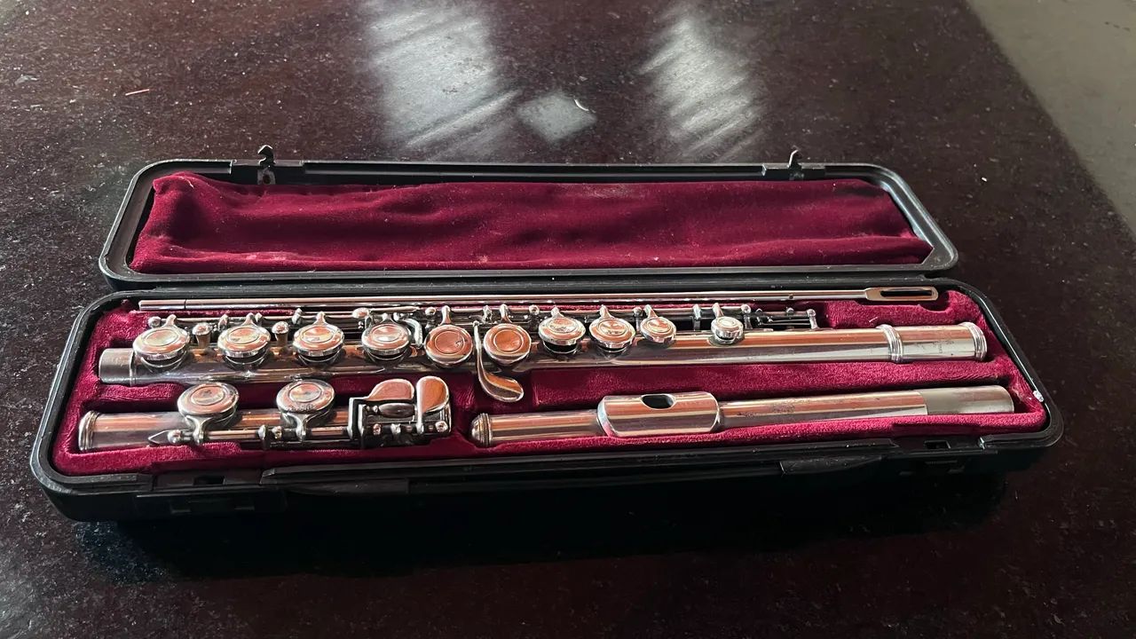 Flauta Transversal YAMAHA 211 S2 - Foto 3