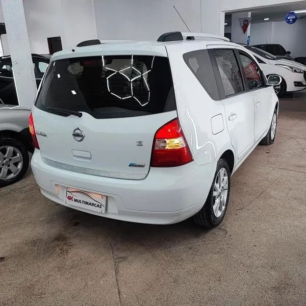 Nissan Livina S 1.8 16V Flex Fuel Aut. 2014 - Foto 4