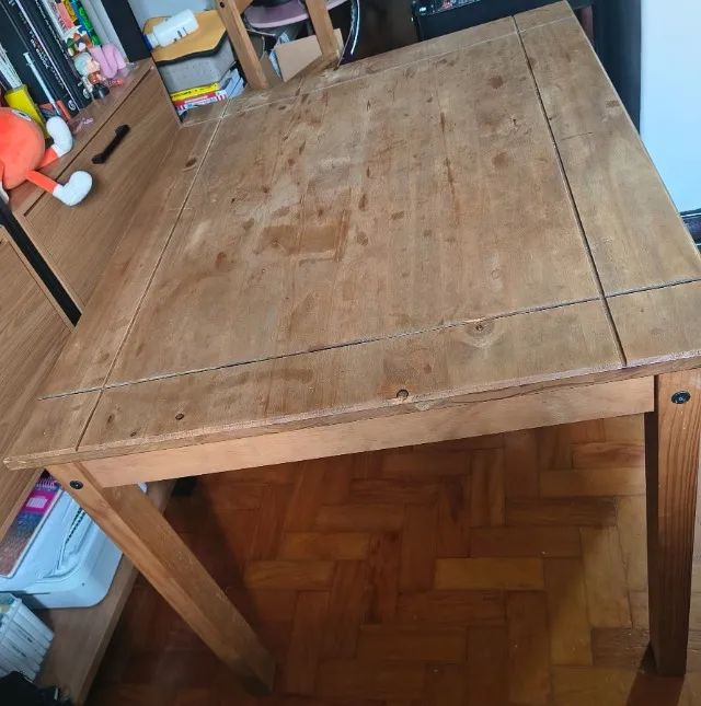 Mesa de Madeira Pinus 100x80 + 4 Cadeiras - Foto 2