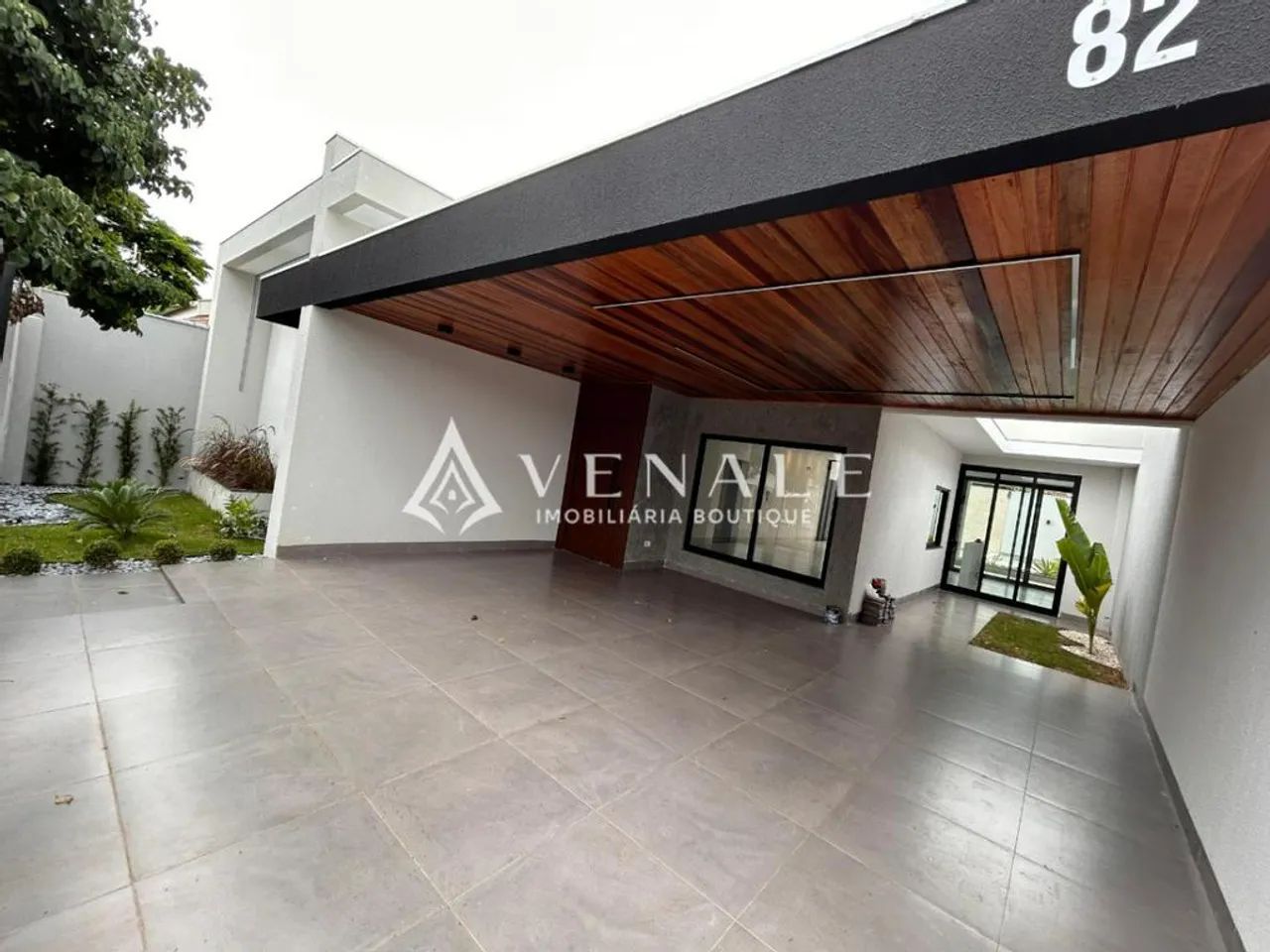 Casa à venda em Maringá, Jardim Tóquio, com 3 suítes, com 207 m² - Foto 4