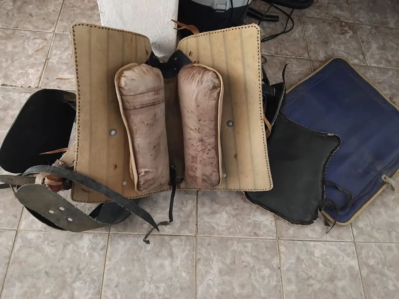 Vendo Cela completa usada!