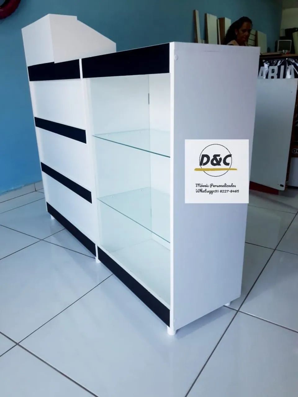 Balcão caixa com vitrine frontal com portas fabricamos diversos modelos e valores 
