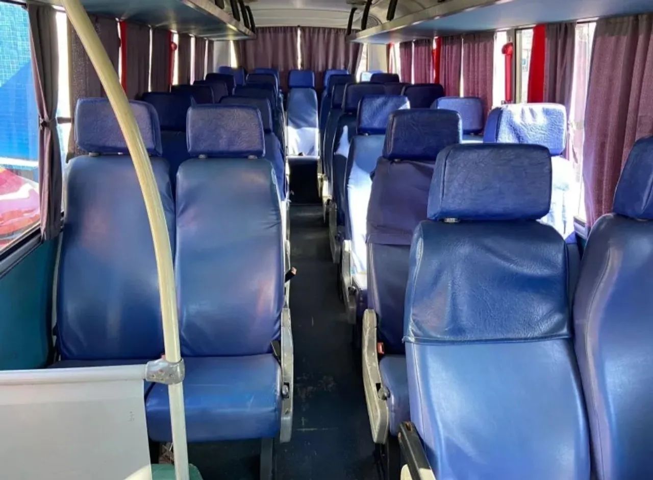 Micro Ônibus Volare V8 Executivo/Escolar (26 lugares) Ano 2014 - Foto 11