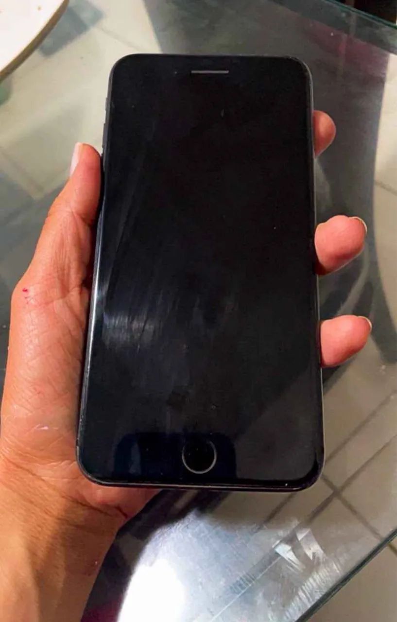 iPhone 8 Plus 64gb - Foto 2