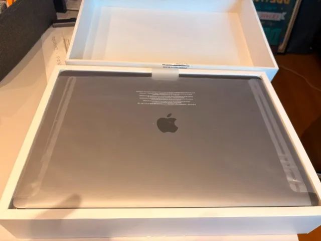 Apple Macbook Pro (16 polegadas, Intel Core i7, 512 GB de SSD) - Cinza-espacial - Foto 2