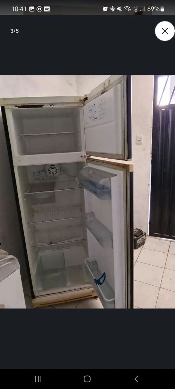 Geladeira Esmaltec