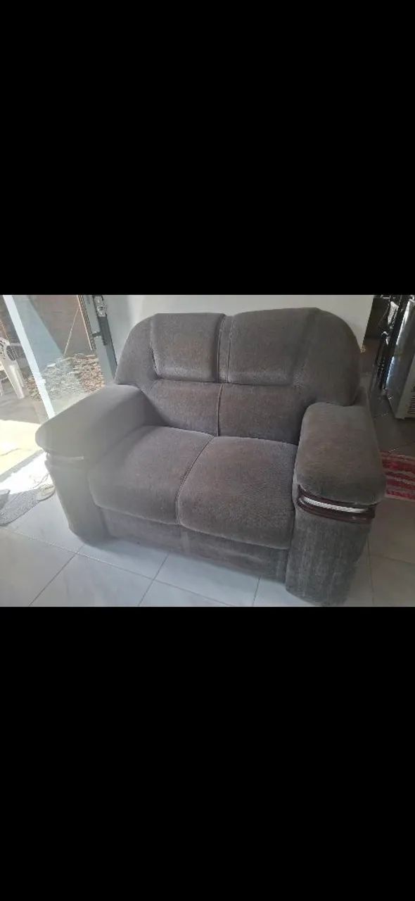 Vendo jogo de sofá 2 e 3 lugares65569111620611120