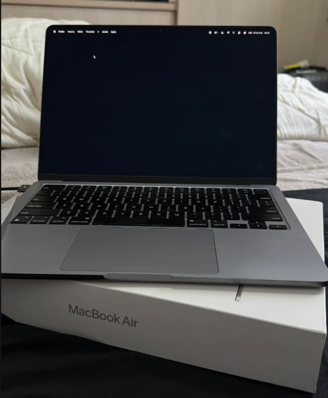 MacBook Air M2 8GB, 256GB ? Único dono, perfeito estado