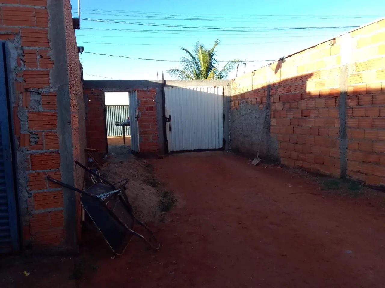 Vendo casa chama aceito troca  - Foto 2