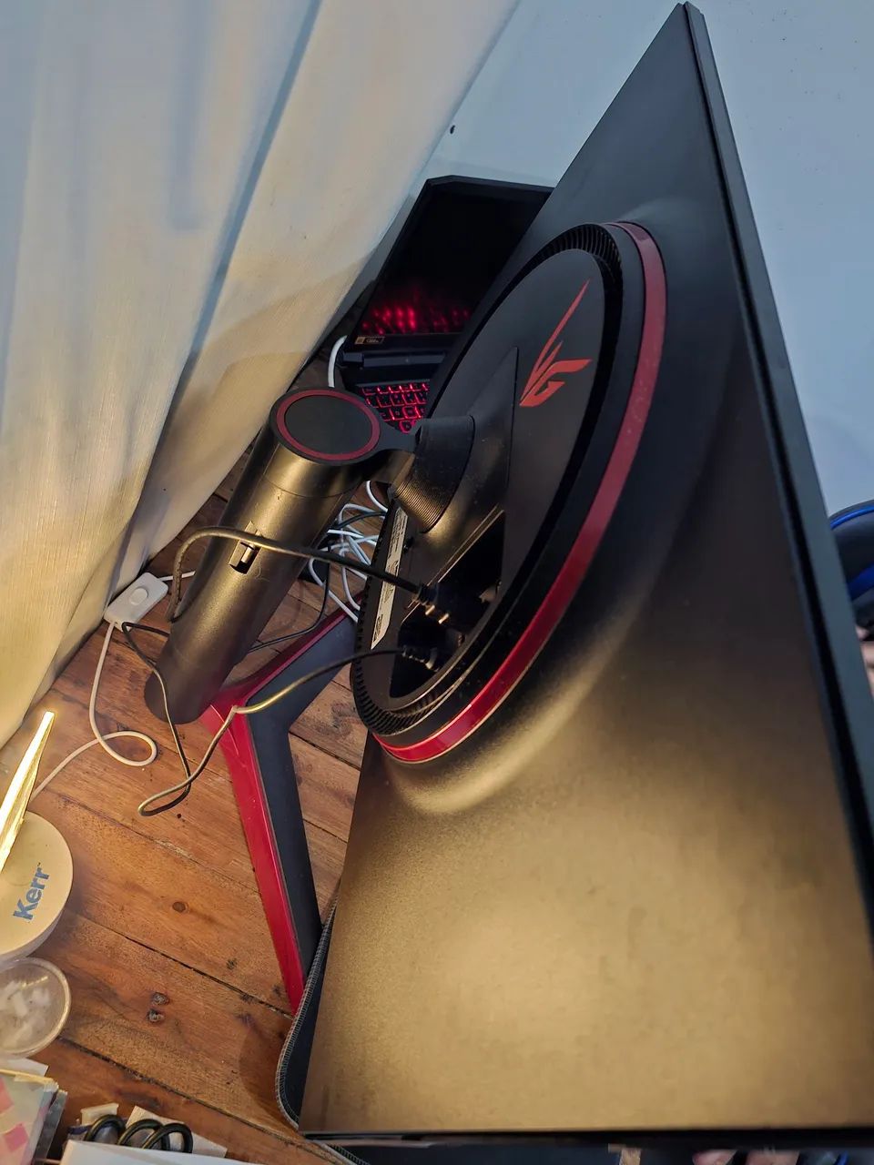 Monitor LG ULTRA GEAR 240 HZ - Foto 2
