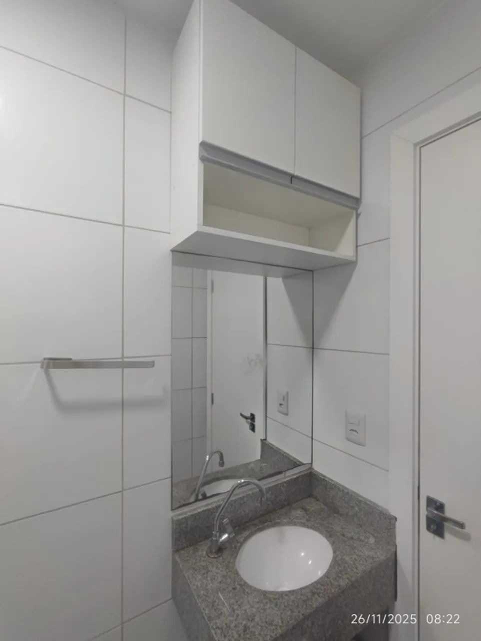 ALUGA-SE APARTAMENTO NO CENTRO - Foto 4