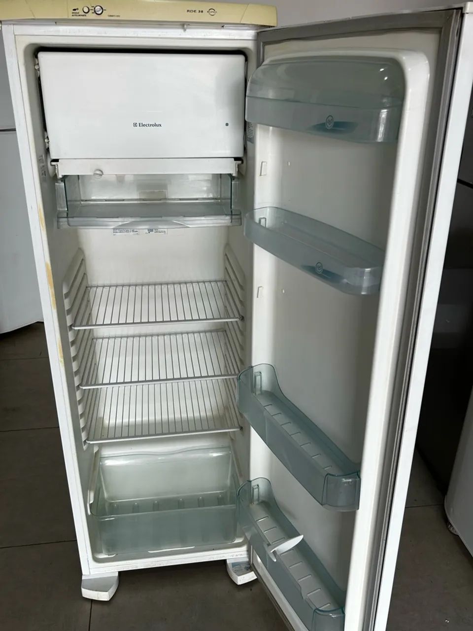 Geladeira Electrolux 110v - Foto 2