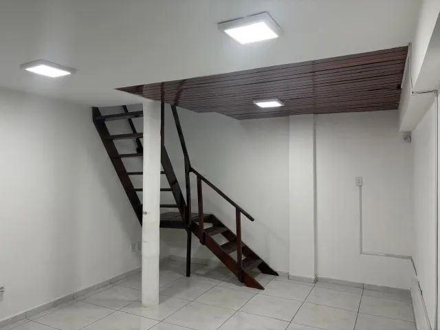 ALUGA-SE / VENDE-SE