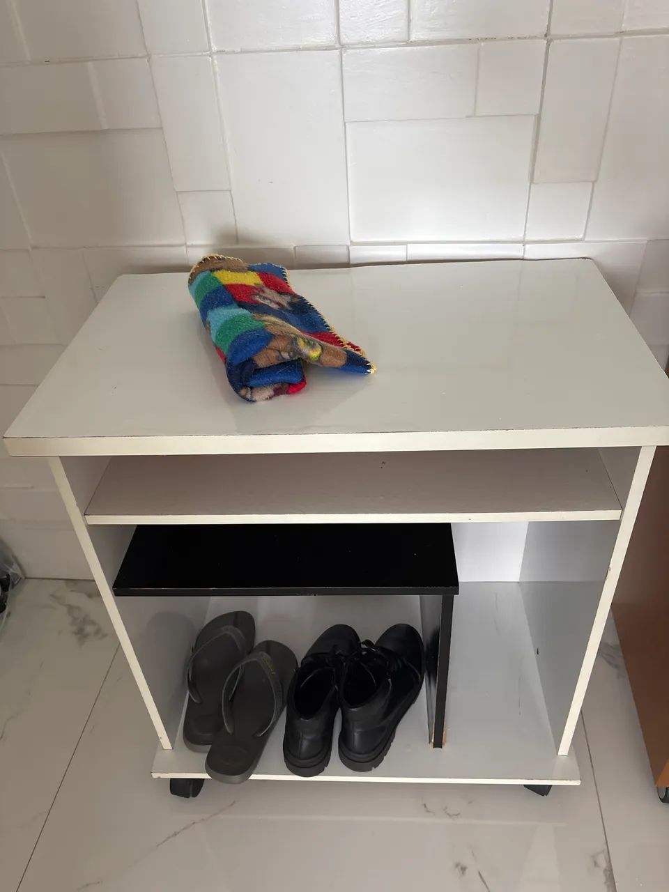 balcão, pequena estante, rack - Foto 3