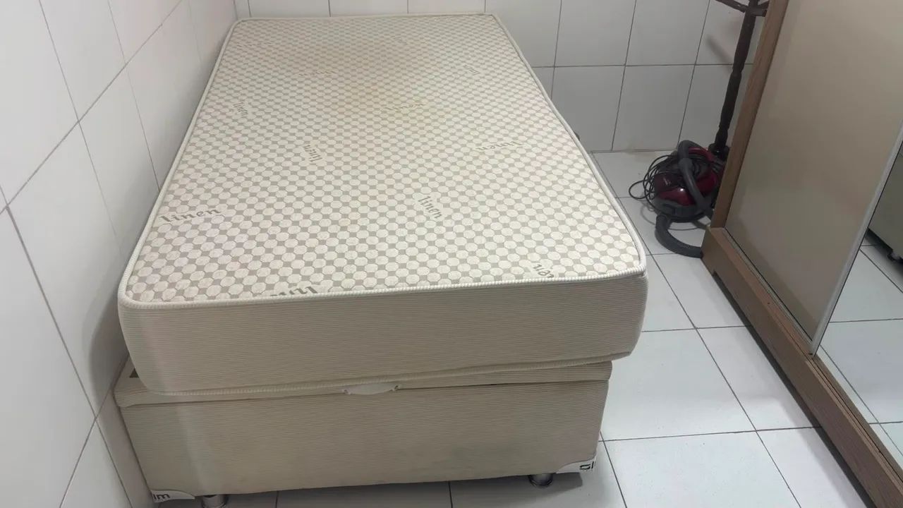 Cama box Solteirão c/ base baú - Aceito Negociação 