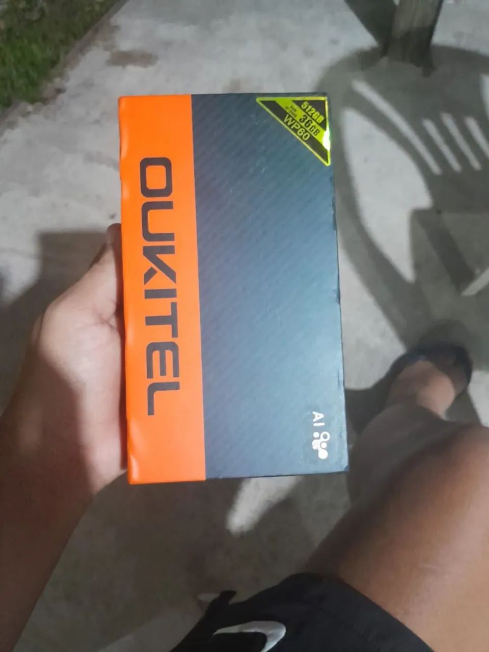 Celular OUKITEL WP60  - Foto 3