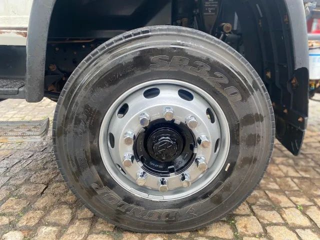 VW 17190 Worker no chassi 2013  - Foto 10