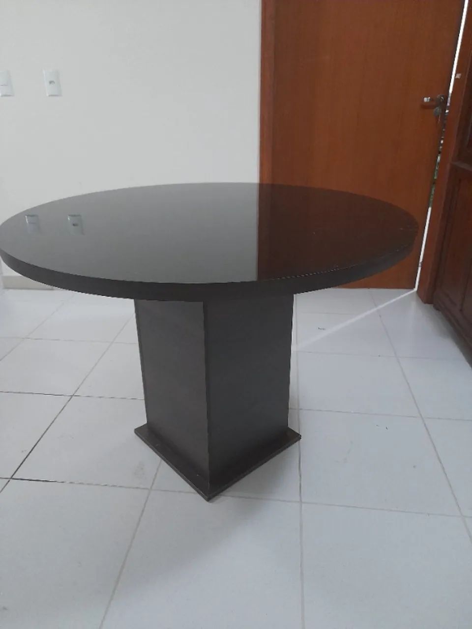 mesa de jantar redonda