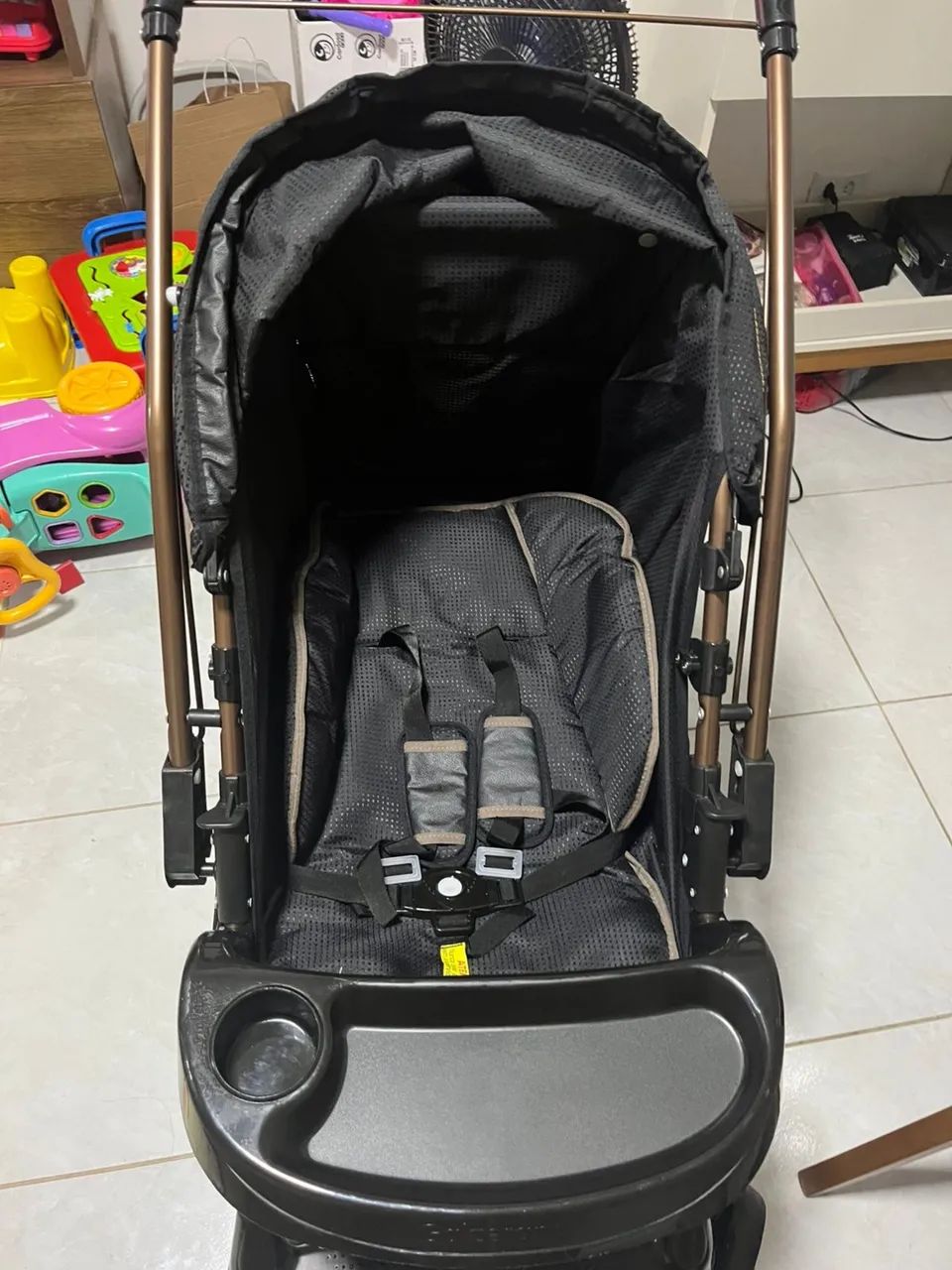 Kit Carrinho de bebê + bebê comforto galzerano - Foto 4