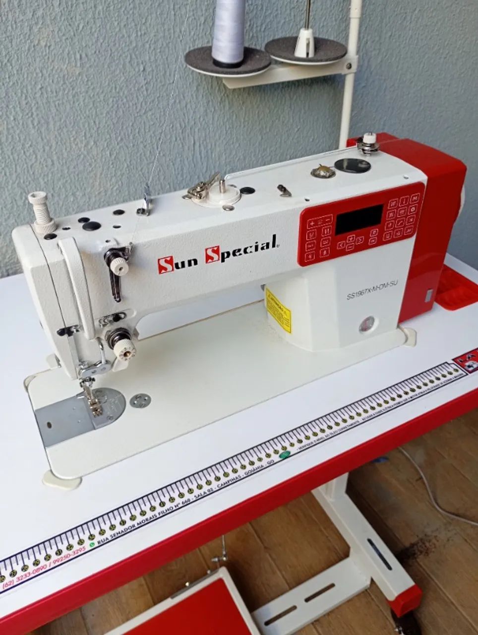 maquina reta eletrônica