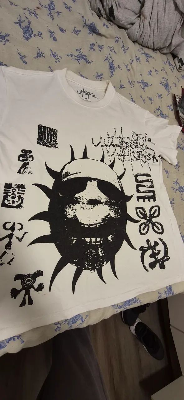 Camiseta Travis Scott Utopia C1 Branca - Foto 2