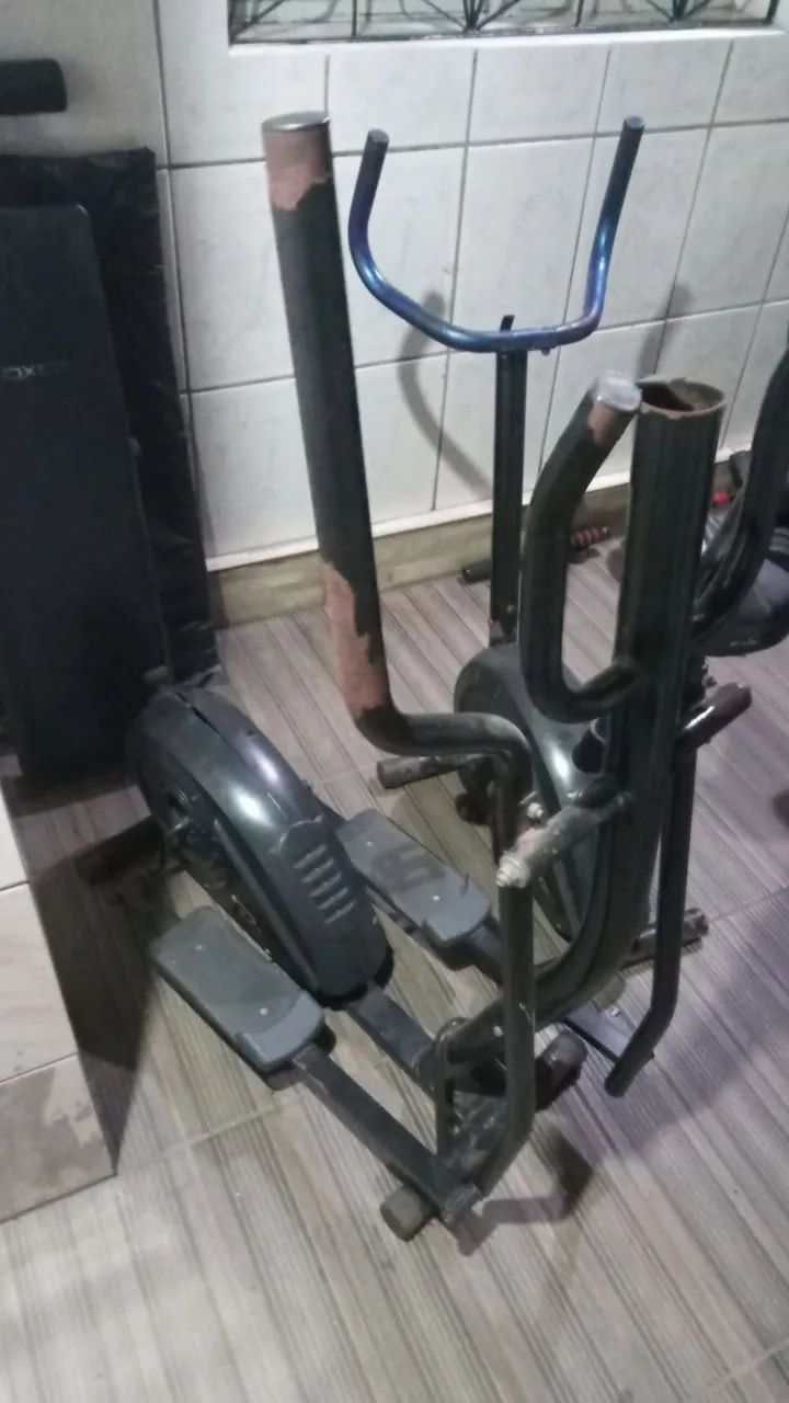 Elíptico para consertar 