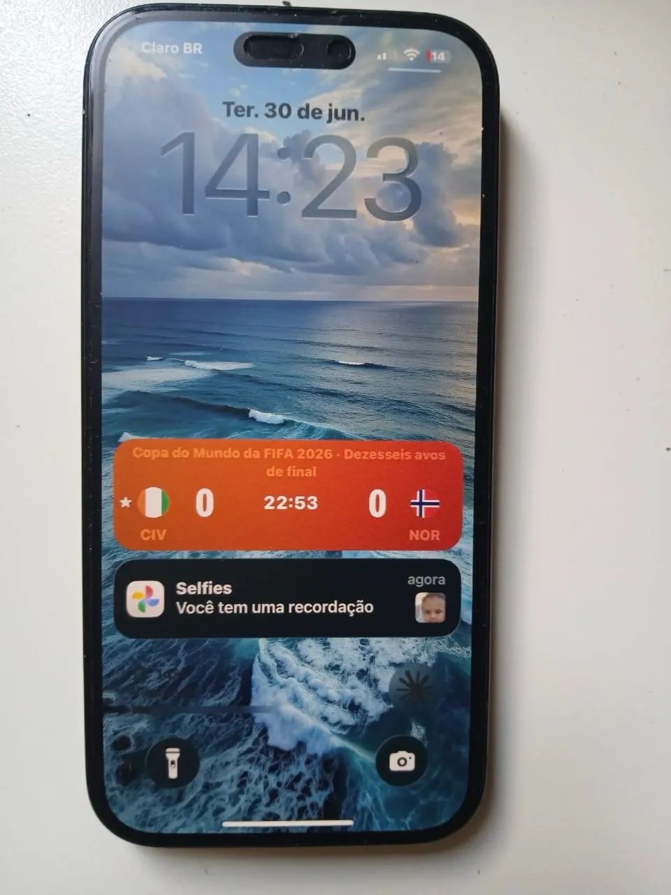 Iphone 15 128gb - Preto 5g - Funciona Normalmente - Foto 2