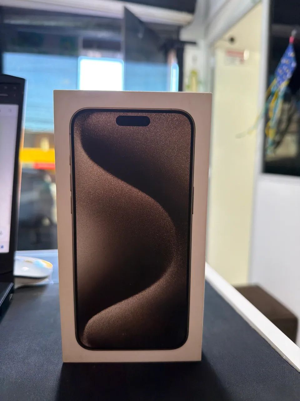 IPHONE 15 PRO MAX 